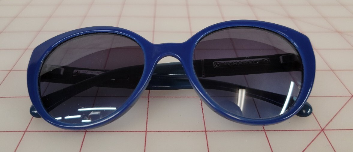 Chanel Sunglasses 5252-Q c.1427/S2 Blue Round Frames with 