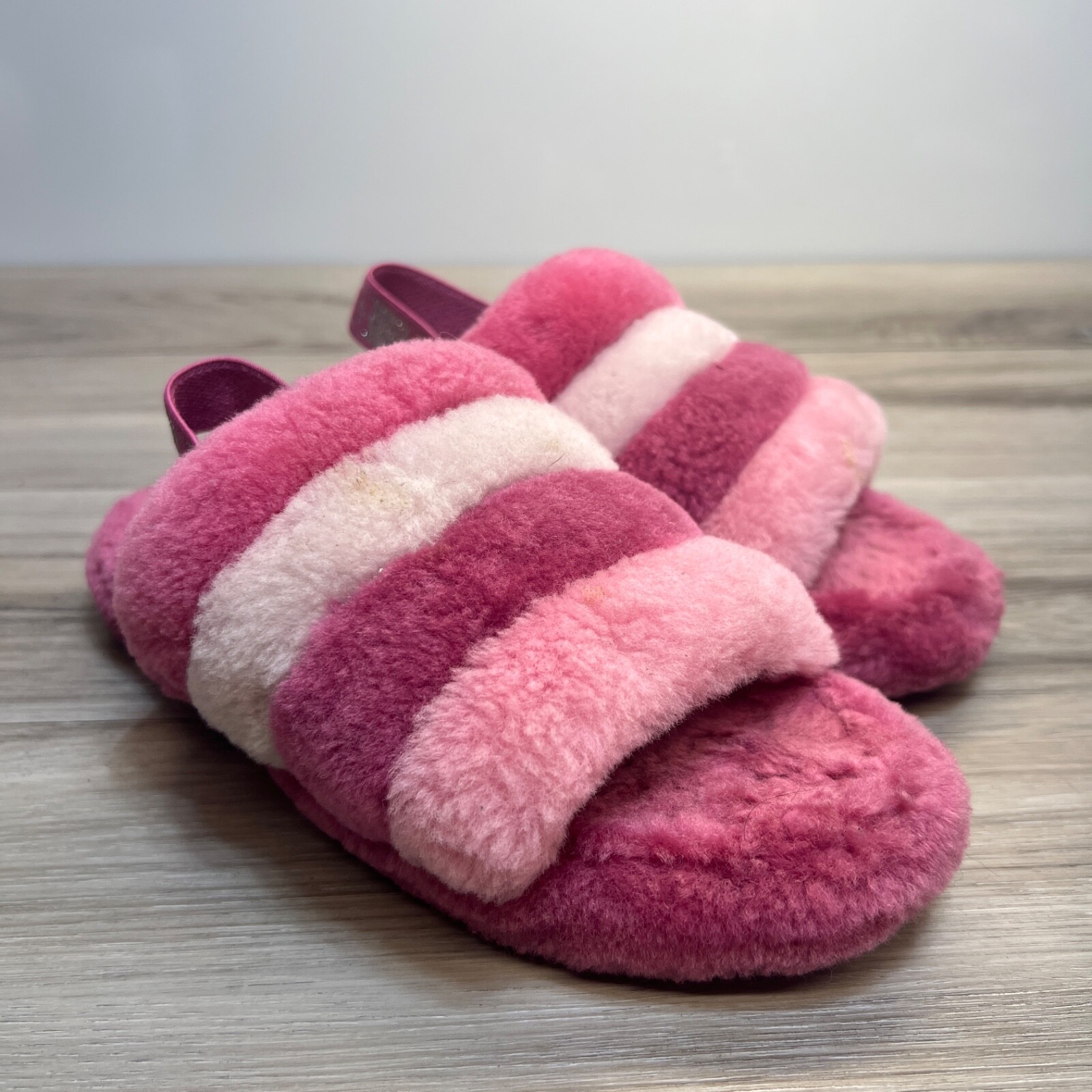 SAOLA UGG Fluff Yeah Slide slipper scarpa suola spessa rosa taglia ragazza taglia 5 EU 37