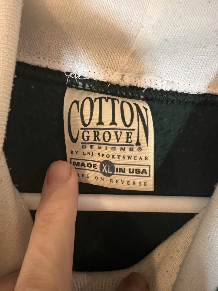 VTG Woman’s Sweatshirt Cotton Grove Designs Rabbits Bunny Bird Snow Winter XL - Image 3 of 4