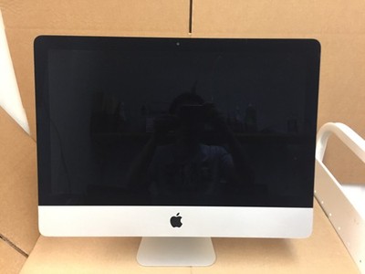 2019 Apple iMac 21.5'' 4K i7 3.2Ghz 32GB RAM 512GB SSD Radeon Pro 560X Scratches