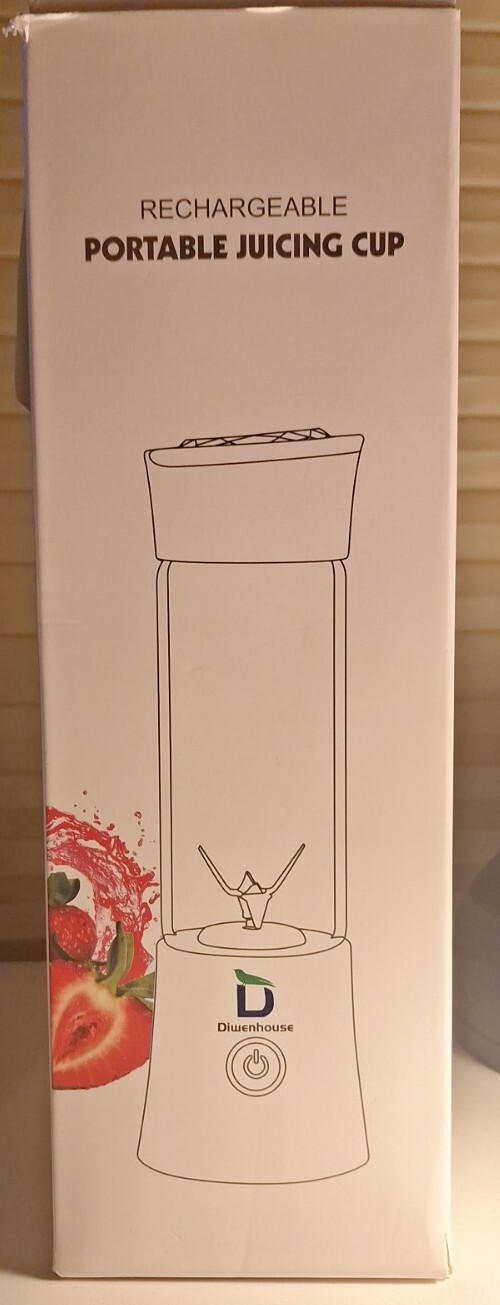 Diwenhouse USB Rechargeable Portable Juicing Cup BLENDER Mint Green NEW