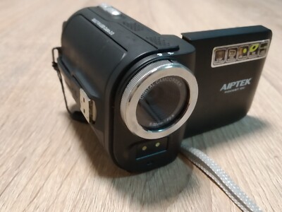 AIPTEK ｖ−５０ ビデオカメラ本体 AIPTEK blue DZO-V50 Camera Video Recorder 4x Smartzoom