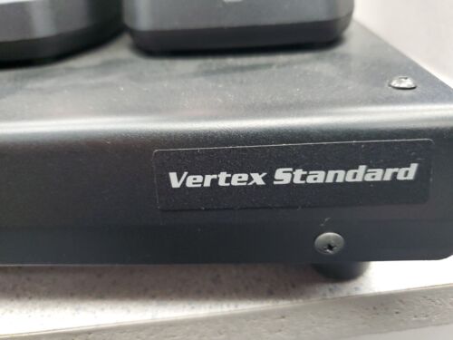 Vertex Standard VAC-6450 6-Unit Multi Rapid Charger - Picture 2 of 3