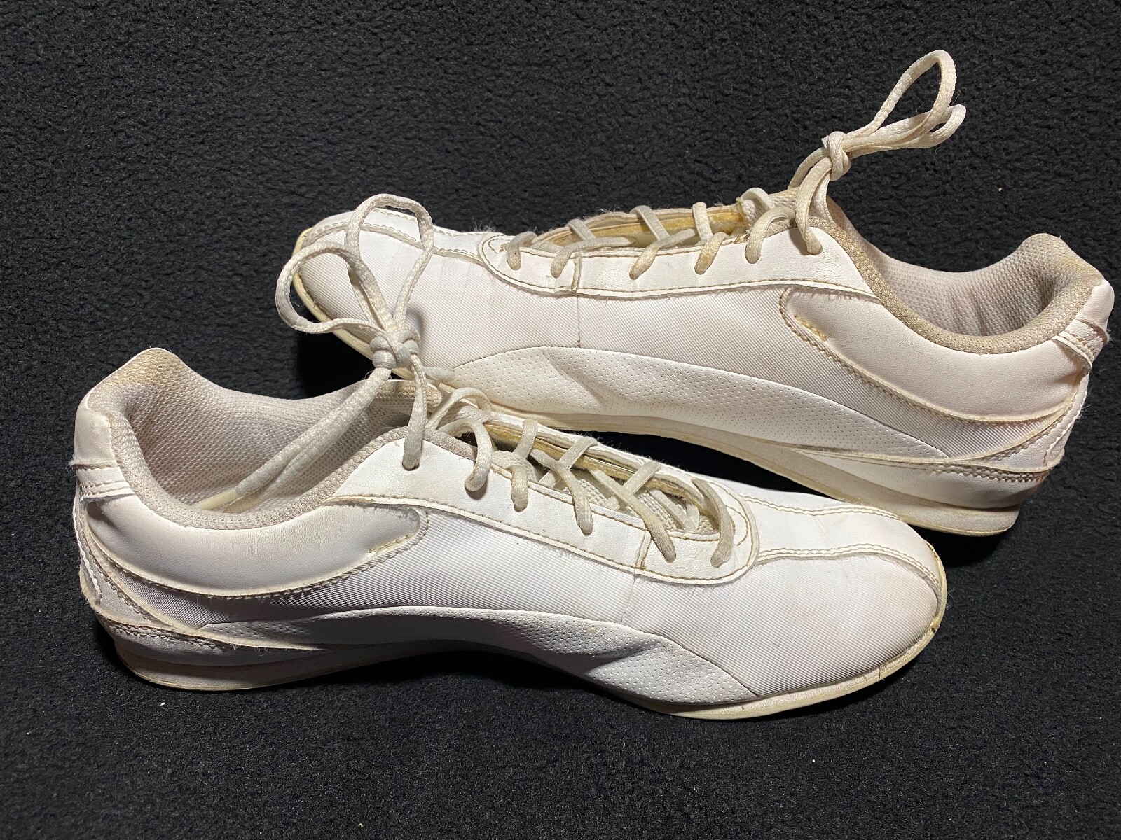 asics ultralyte cheer 2