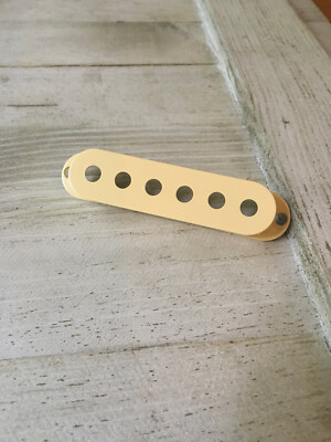 Seymour Duncan Single Coil Pickup Cover Cream no Logo, 52mm Pole Spacing