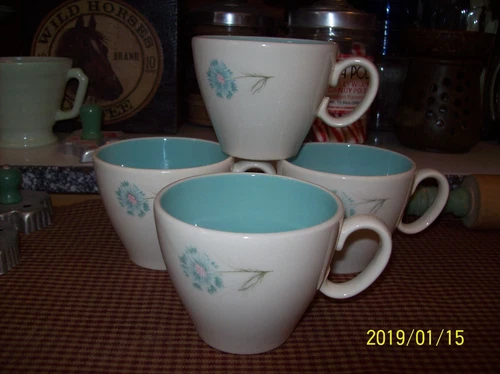 4 Vtg. Genuine Taylor, Smith & Taylor Boutonniere ~Ever Yours~Coffee/Tea Cups 