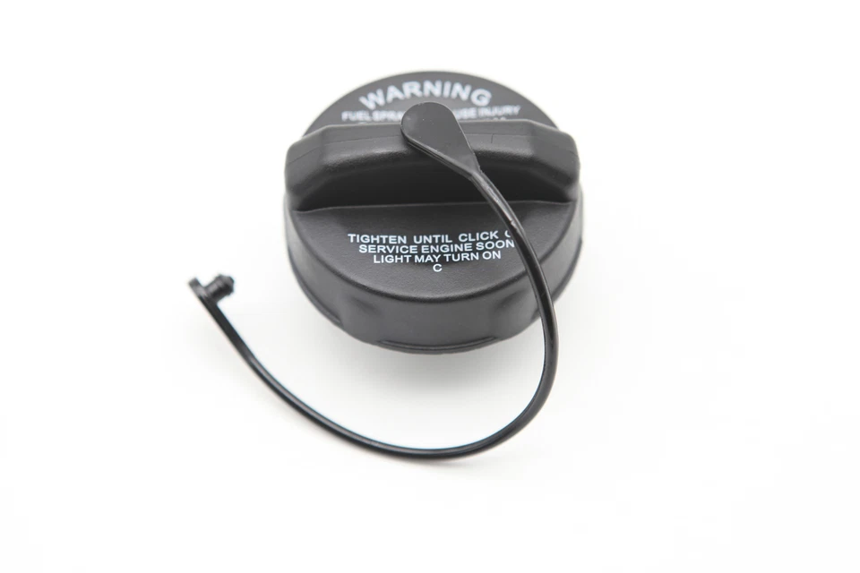 New Fuel Gas Tank Cap For 2004-2012 Mitsubishi Eclipse Galant 2.4L 3.0L 3.8L Foto 4 de 4