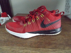 nike lunar tr1 flywire