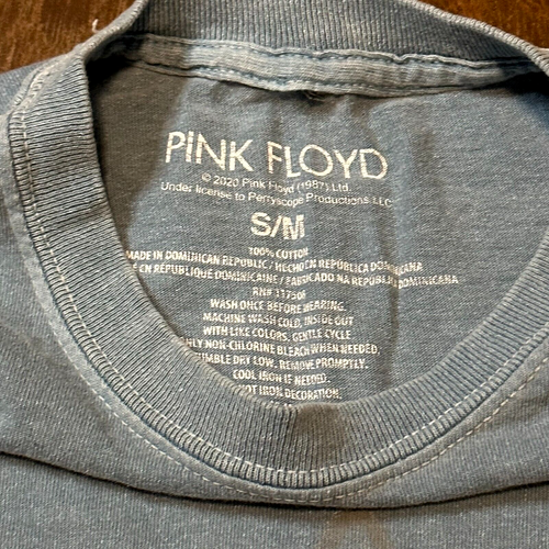 Pink Floyd Dark Side Of The Moon Album Tracklist Rock Band Tee T-Shirt Size S/M - Picture 5 of 5
