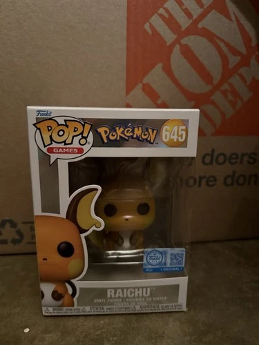 Funko POP! Raichu #645 Pearlescent Pokemon Center Exclusive