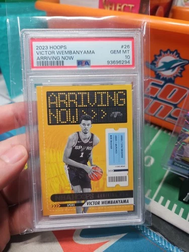 2023-24 NBA Hoops Victor Wembanyama Arriving Now RC #26 PSA 10 Spurs