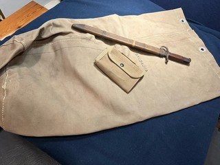 Wood Scabbard WW2 Japanese Type 30 Arisaka Bayonet Hooked w USMC seabag & 1919A4