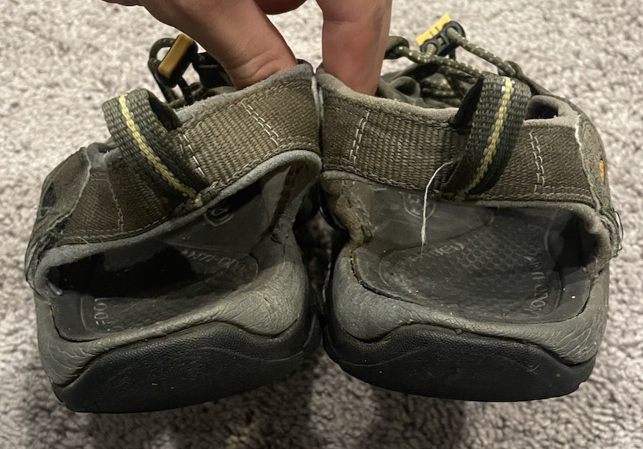 Sandali sportivi impermeabili verdi da uomo Keen Newport H2 taglia 10 scarpa da trekking