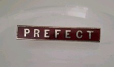 VINTAGE GENUINE ENAMEL PREFECT SCHOOL BADGE Silver Tone Made In Birmingham 
