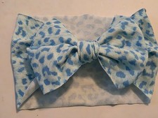 Medium bow leopard headband blue and white