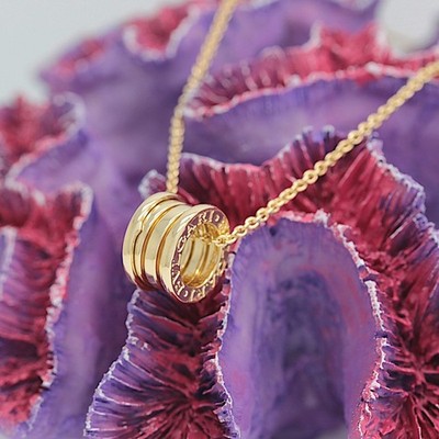 Bulgari B Zero 1 Halskette mit Anhänger in 18KT Gold & Bulgari Box