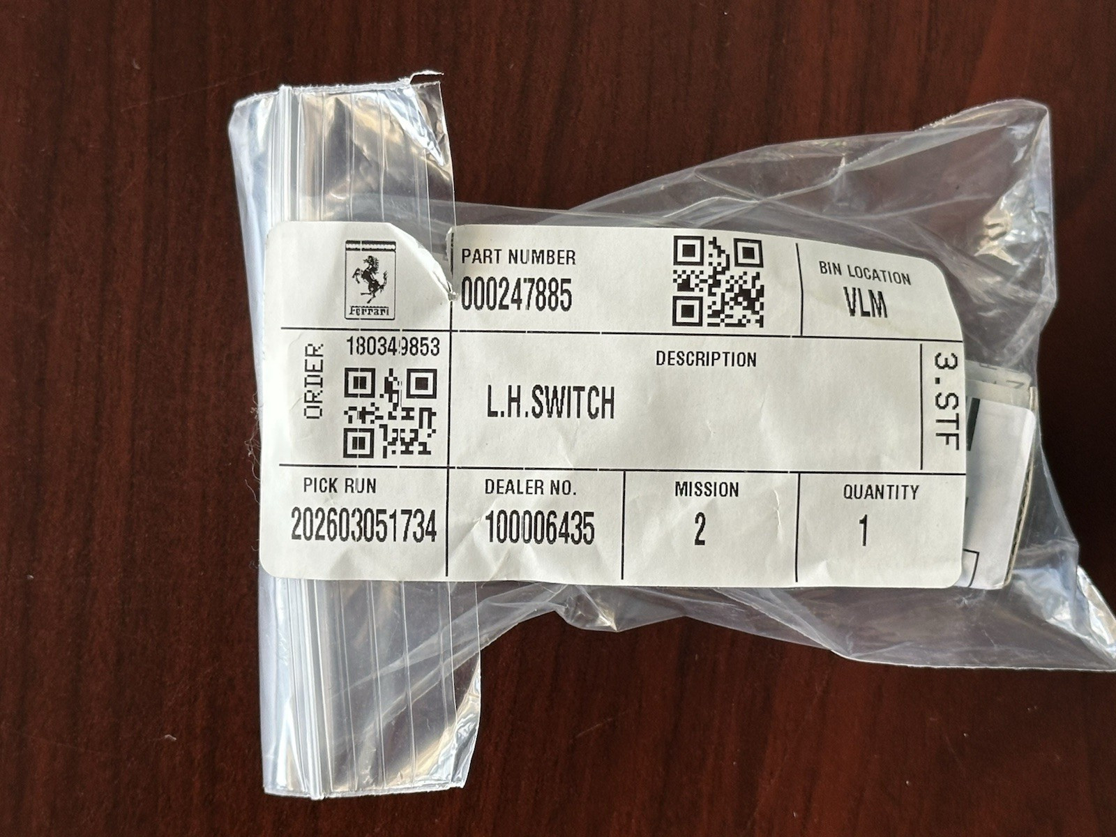 New OEM Ferrari 458 Italia Spider 488 GTC4 Rh/LH Power Window Switch Button Set