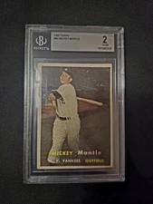 1957 Topps - Mickey Mantle #95 Beckett Graded 2