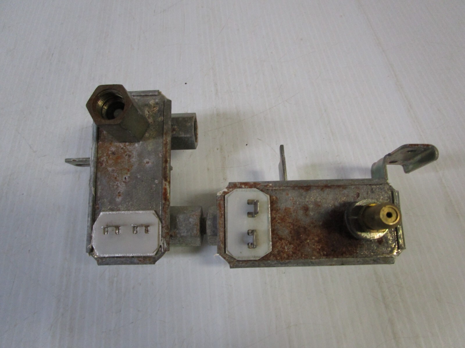 Frigidaire Range Gas Valve 316031501 NC-4197-5 ASY316031501 Y 