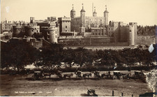 England, the tower of London Vintage Albumen Print Albumen Print 13x18
