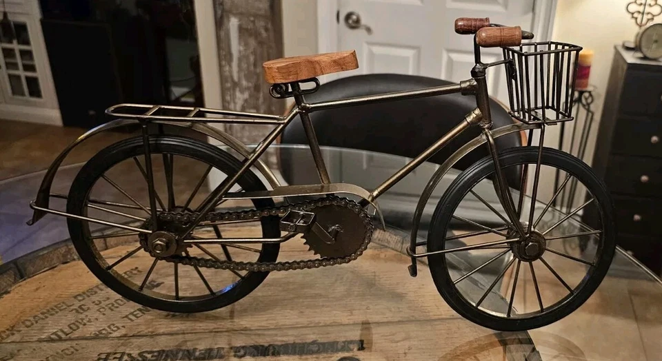 Bicicleta de metal diecast 16"x11" Foto 2 de 4