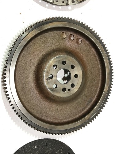 SSANGYONG TIVOLI 2016 1.6 PETROL 6 SPEED MANUAL CLUTCH KIT FLYWHEEL / 2015-ON - Picture 9 of 12