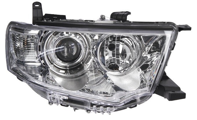 Phare avant droite Mitsubishi L200 électrique pour réparation contrôle technique obligatoire