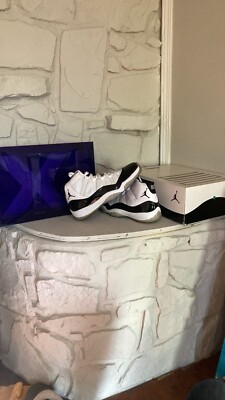 Size 13 - Jordan 11 Retro High Concord