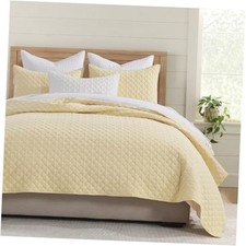 Quilt Twin Size Lightweight Quilt for Summer Twin 68" x 86" Light Yellow