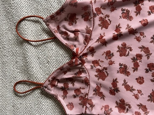 Women’s Shirt Pink Floral Sundress Urban Outfitters Size Xs - Picture 8 of 10
