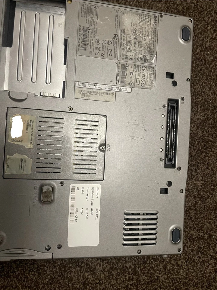 Dell Lattitude D620 Centrino Duo 14" NO HDD, SPARE OR REPAIR lcd keyboard screen, photo 3 of 5