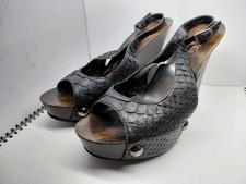 Nando Muzi Women's heeled sandals made of Italian Black Pithon leather