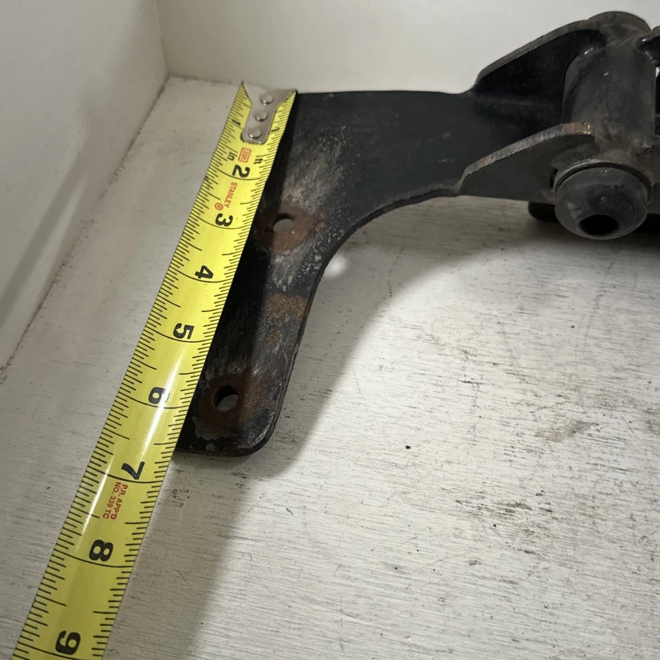 Vintage Used 1936 OEM Rear Spring Hanger Set LH And RH Sides Very Good Condition - Image 3 of 4