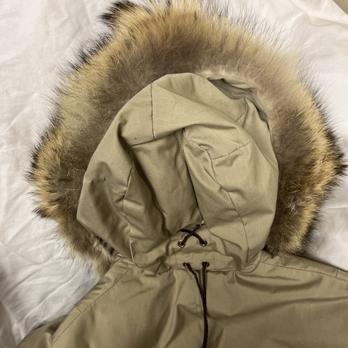 Vintage EDDIE BAUER Goose Down Coyote Fur Hooded Parka Jacket Coat Size 16 - Picture 9 of 14
