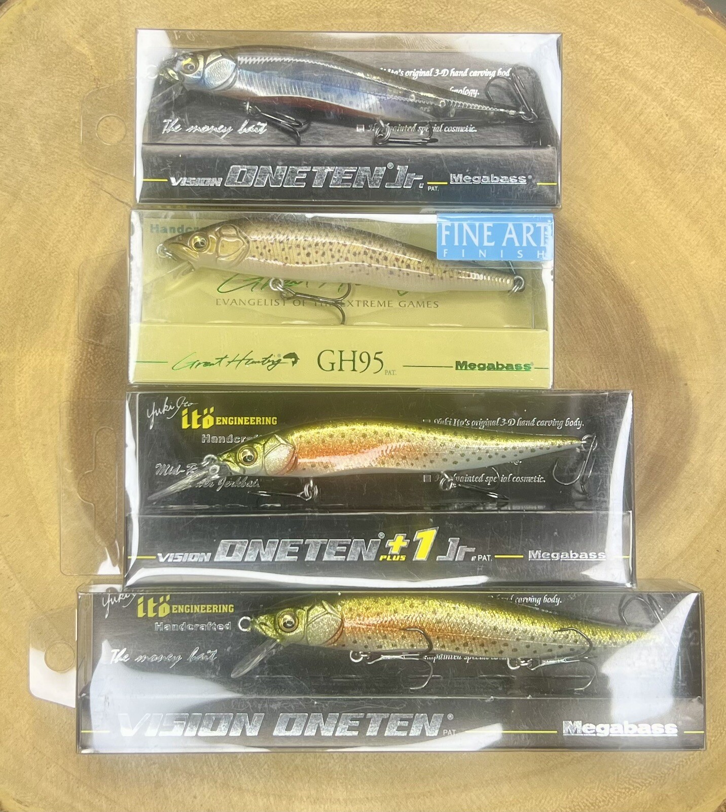Megabass (Lot of 4) GH95, Vision 110 Jr, Vision 110 Jr+1, & Vision 110 Jerkbaits - Image 4