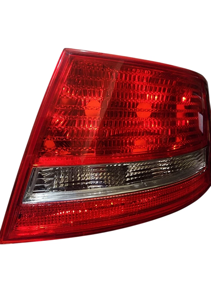 Luz trasera halógena lado derecho pasajero derecho audi a6 s6 a6 quattro 2006-2008 Foto 4 de 4