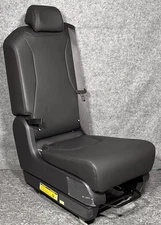 2022 2023 2024 Kia Carnival 2nd Second Row Middle Jump Seat OEM USED GREAT SHAPE