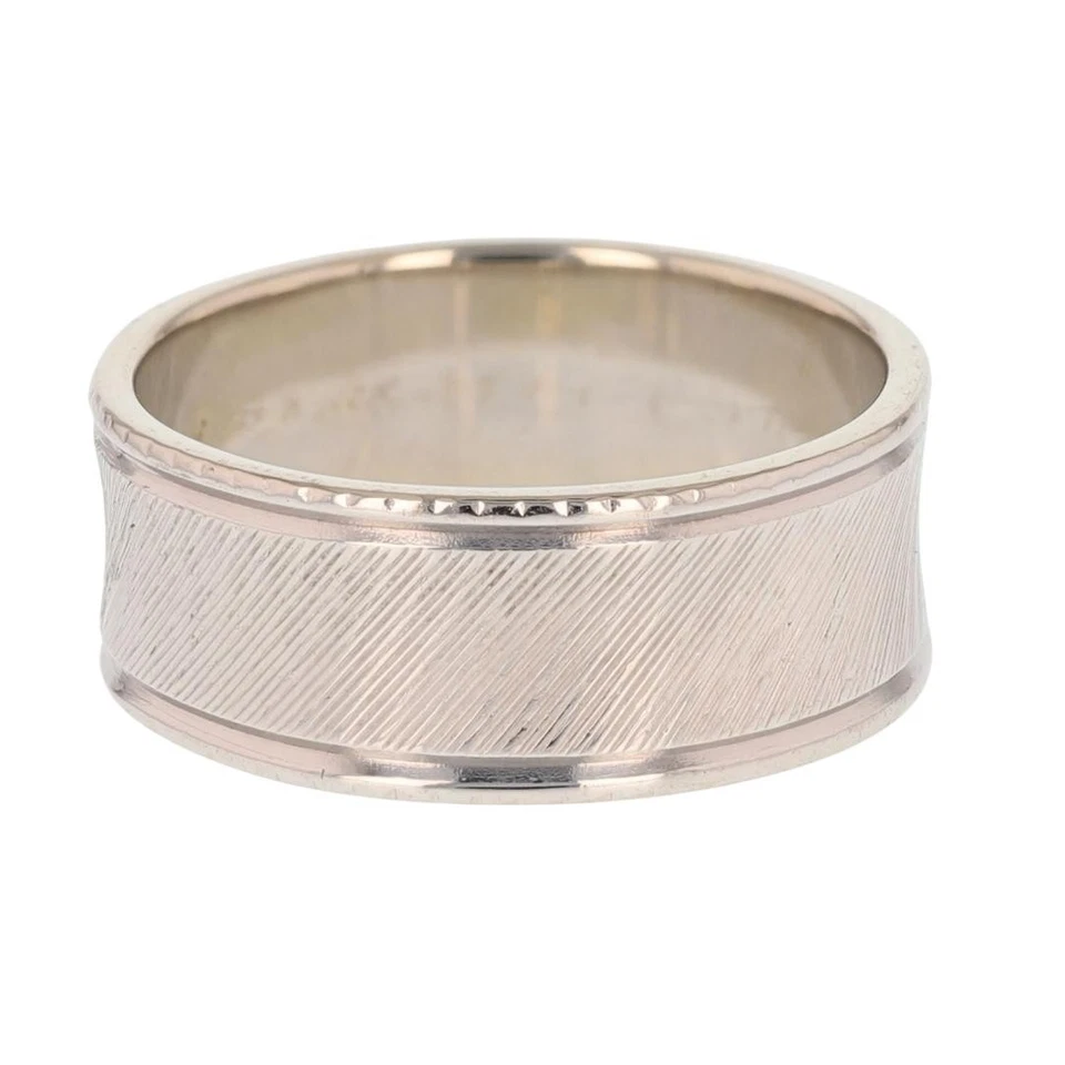 Anillo de alianza de boda de oro blanco de 14 k con patrón texturizado de 7,8 mm 6,23 gramos tamaño 7,75 Foto 3 de 4