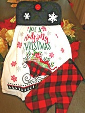 Christmas Hanging Kitchen Towel and Oven Mitt Set  Santa's Sled 
