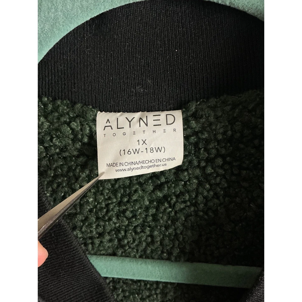 ALYNED 夹克女式 1X 绗缝轰炸机夹克夏尔巴内衬大码 — 第 3/4 张图片