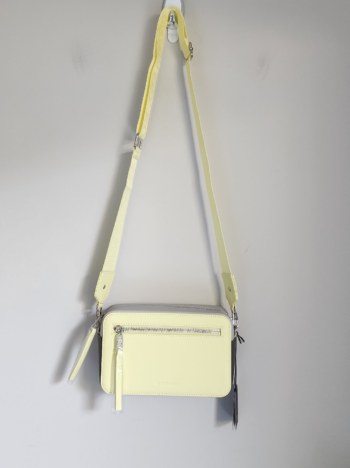 Country Road Branded Camera, Crossbody Bag, Zest BNWT eBay