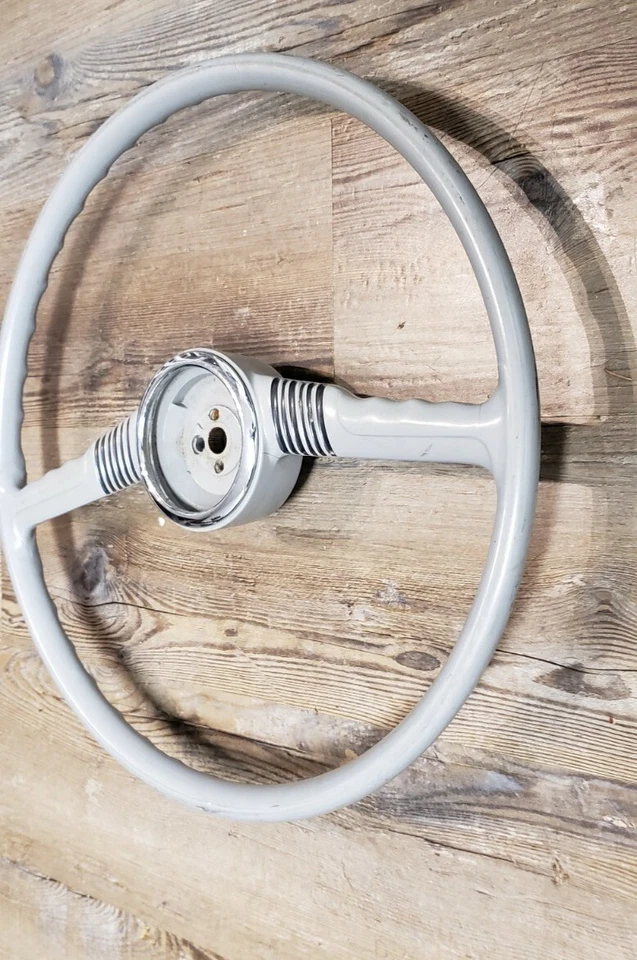 Pontiac Silver Streak 1951 1952 18" volante estándar GMD GM fabricante original Foto 4 de 4