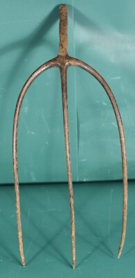 Pitchfork Head Soft Shoulder 3-Tine (b)