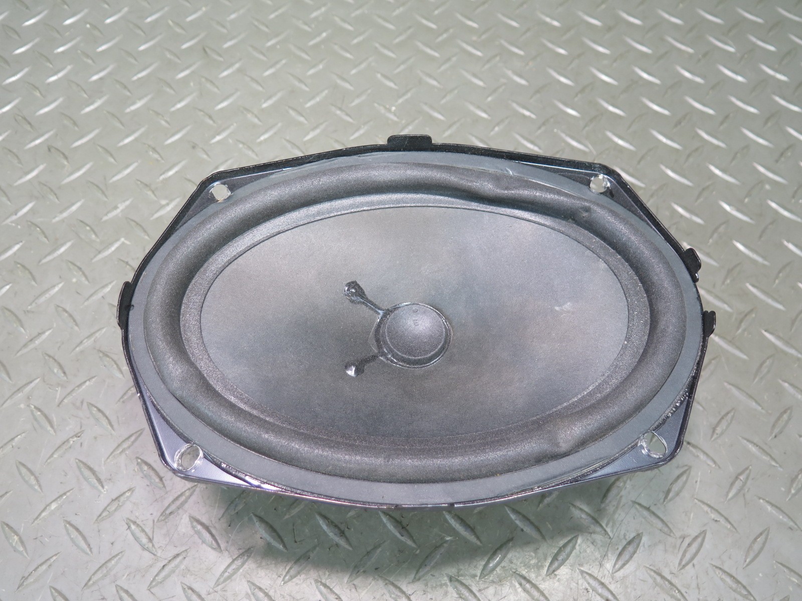 2006-2012 BENTLEY FLYING SPUR REAR LEFT & RIGHT SIDE AUDIO SPEAKER SET OF 2