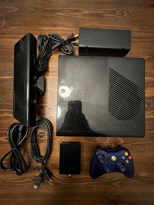 Microsoft XBox 360 E System Video Game Console 320GB Wireless Bundle 360E BLACK
