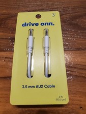 drive onn. 3.5 mm Male to Male AUX Cable 3 ft 91.4 cm White
