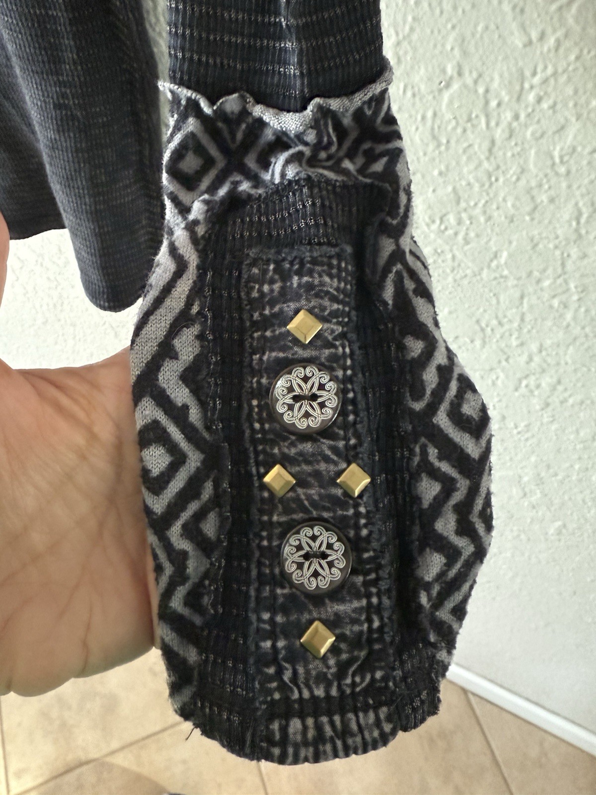 NWOT Able Waffle Knit Long Sleeve Thermal Top Black Size M Embellished Cuffs