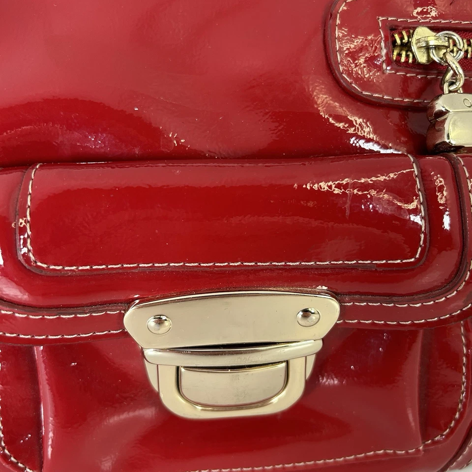Kathy Van Zealand Red Shoulder Bag Chunky Charms Buckle Studs Vinyl Multipocket - Image 2 of 4