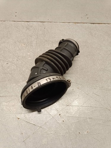 Opel Insignia B 2018 Diesel 100kW Ansaugrohr Ansaugschlauch Turbolader 84120196