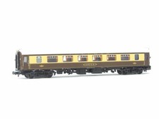 Graham Farish N Gauge Pullman Umber & Cream Coach - ONYX